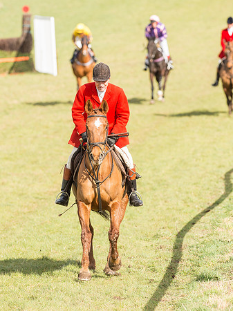 Race 4 - Novice and Veteran Riders race (20 of 46).jpg