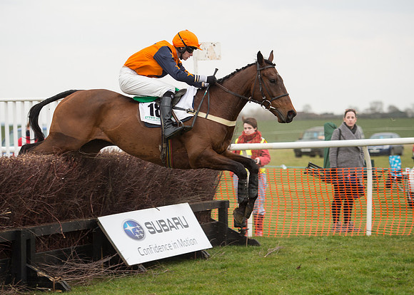 Race 6 - Confined Hunts-79