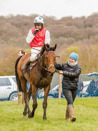 Race 1 - Confined Hunts (107 of 118).jpg