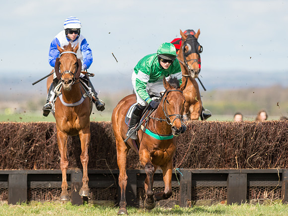 Race 2 - Confined Hunts Race (40 of 87).jpg