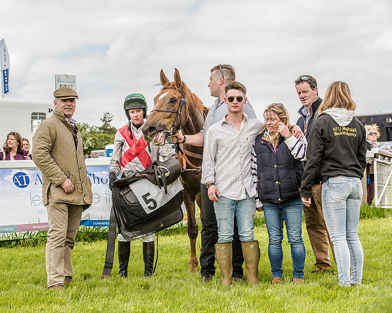 Race 1 - Hunt Members (73 of 87).jpg