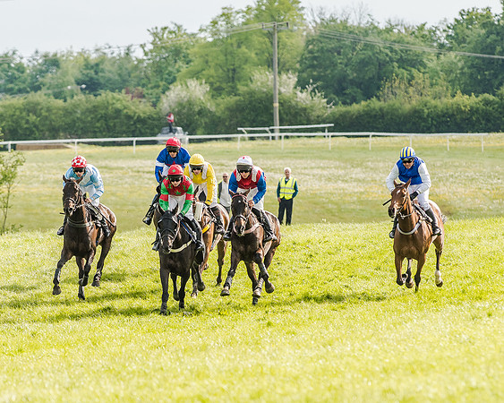 Race 5 - Division 2 - Restricted Race (57 of 105).jpg