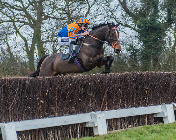 Race 4 - Novice Riders-42