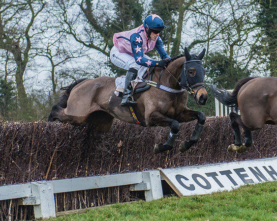 Race 4 - Novice Riders-49