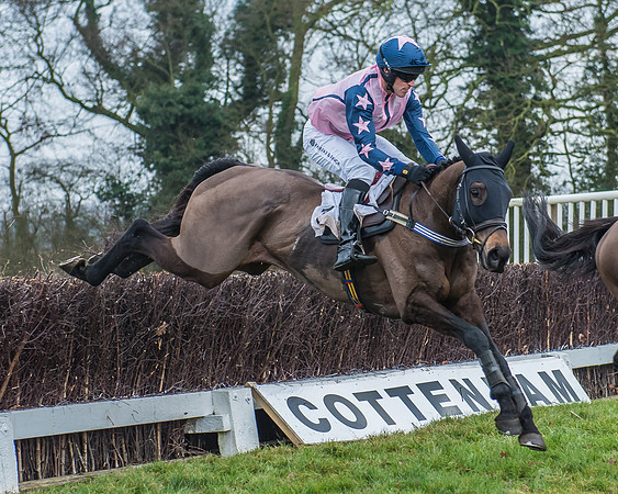Race 4 - Novice Riders-50