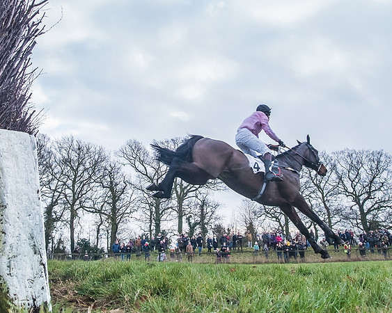 Race 4 - Novice Riders-56
