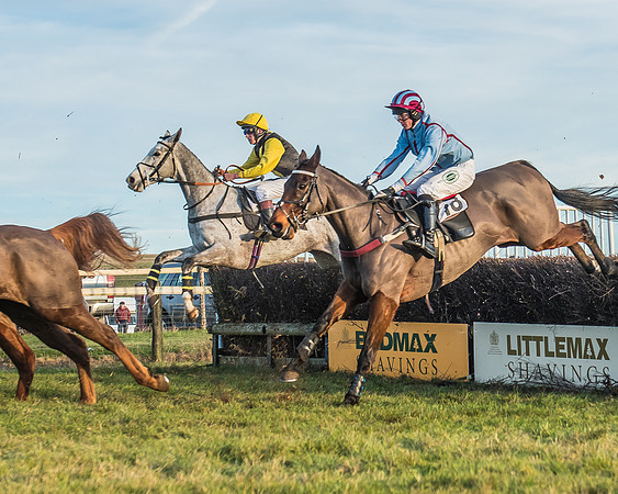 Race 6 - 4 5 6 yr old 2m4f Maiden Race-51
