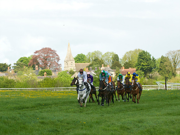 Race 2 - Open Maiden  32