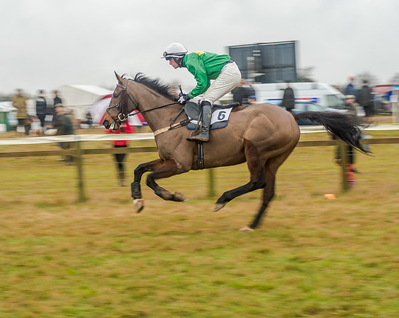 Race 6 - Novice Riders Race (78 of 179)