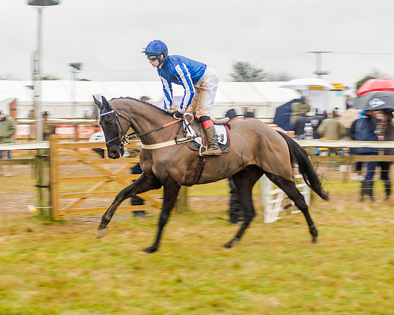Race 6 - Novice Riders Race (85 of 179)