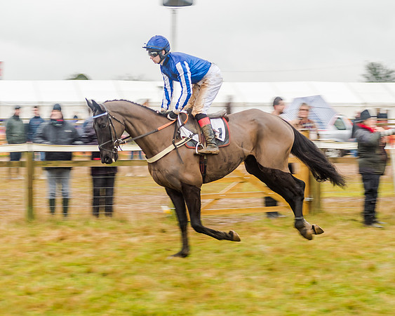 Race 6 - Novice Riders Race (87 of 179)