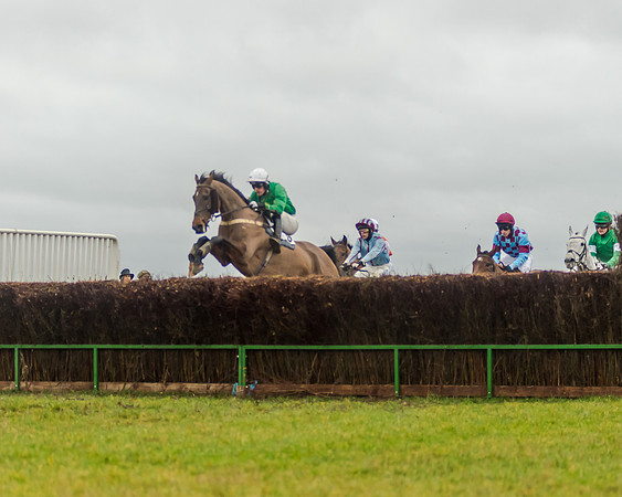 Race 6 - Novice Riders Race (99 of 179)