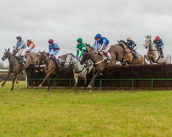 Race 6 - Novice Riders Race (106 of 179)