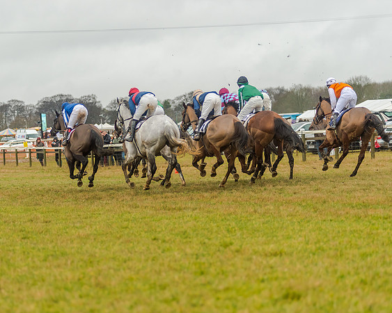 Race 6 - Novice Riders Race (113 of 179)