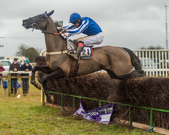Race 6 - Novice Riders Race (117 of 179)