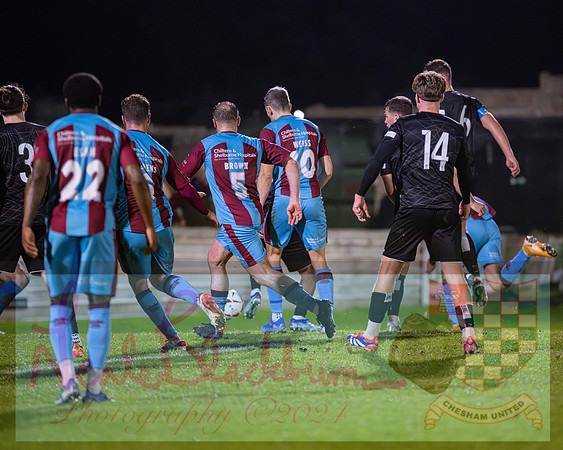 Chesham Utd 3 v 1 Chippenham Town (303 of 416)