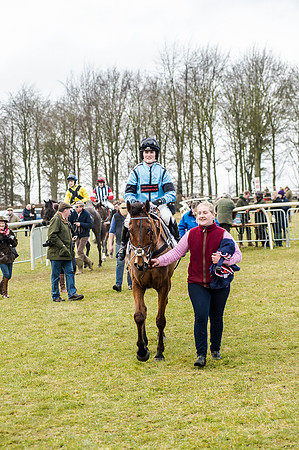 Race 2 - Young Horse Maiden (46 of 51)