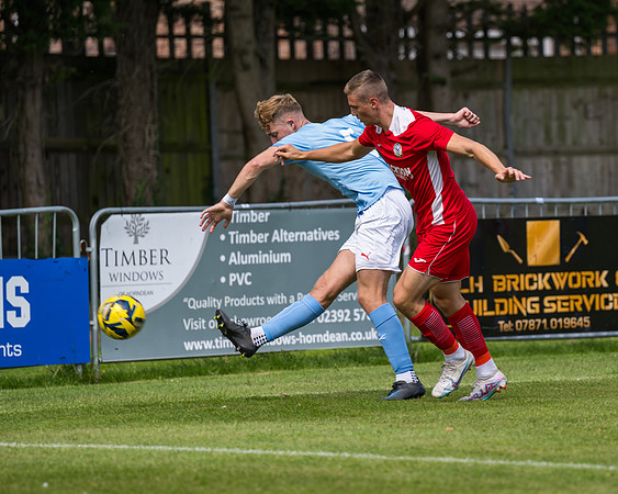 Horndean (33 of 271)