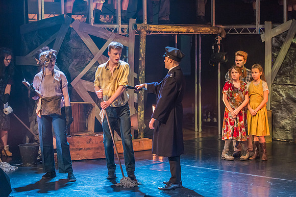 Urinetown - Wed (136 of 382)