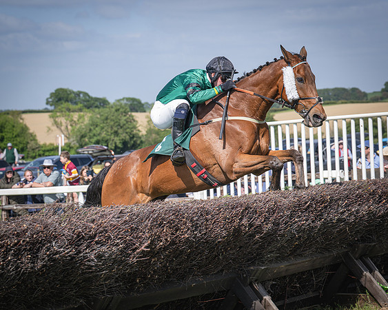 Race 4 - Novice Riders Final (41 of 97)