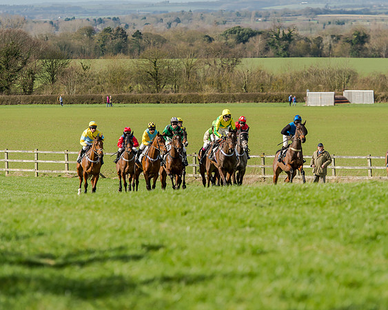 Race 1 - 2m4f Young Horse Maiden (64 of 153)