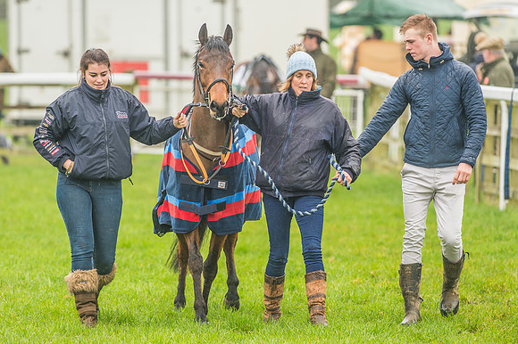 148cm Novice Riders Pony Race-1
