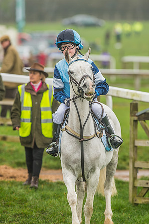 148cm Novice Riders Pony Race-33