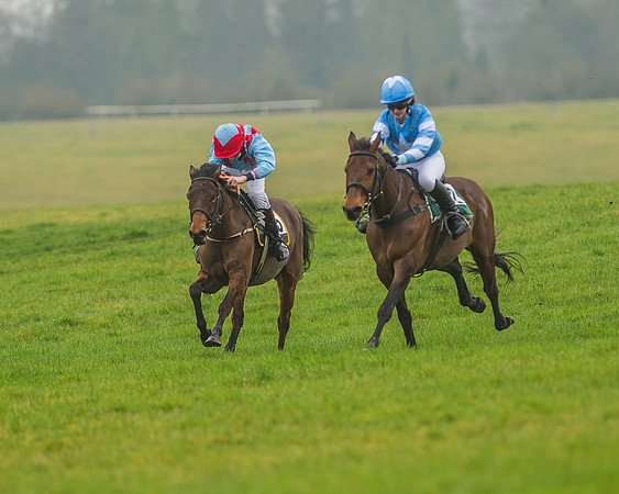148cm Novice Riders Pony Race-42