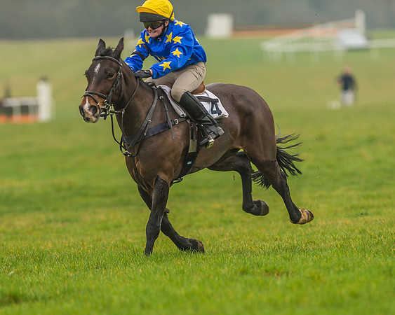148cm Novice Riders Pony Race-62