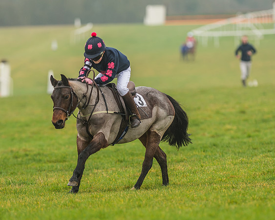148cm Novice Riders Pony Race-64