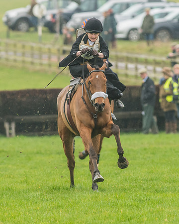 Side Saddle dash - Jo Hales and Que Sera (1 of 2)
