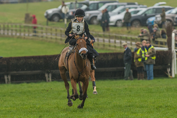 Side Saddle Dash -164