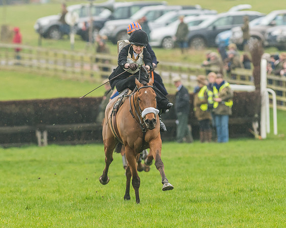 Side Saddle Dash -167