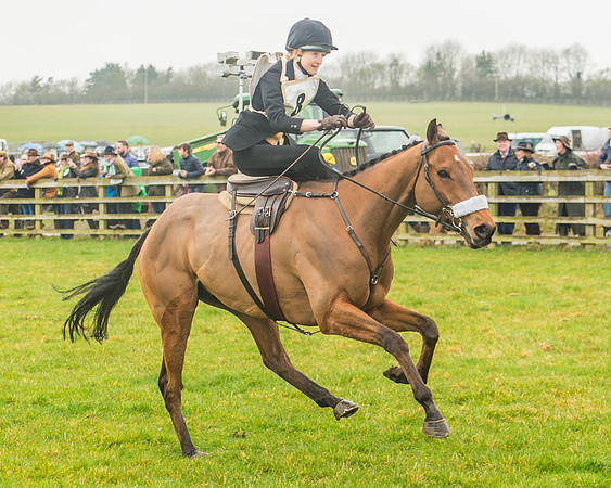 Side Saddle Dash -172