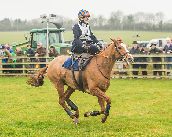 Side Saddle Dash -178