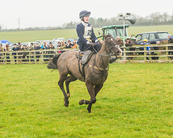 Side Saddle Dash -181