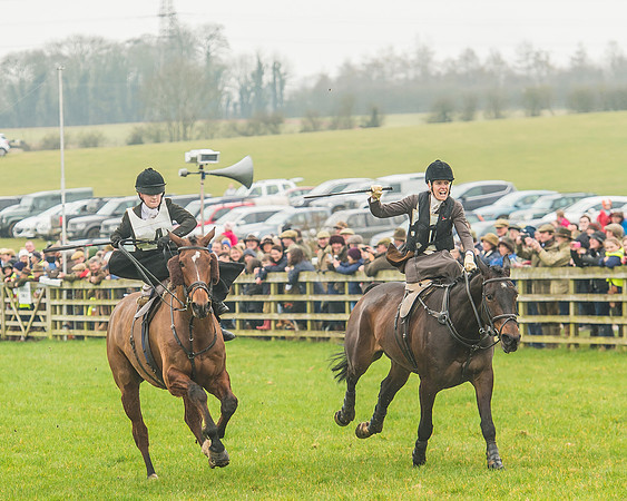 Side Saddle Dash -189