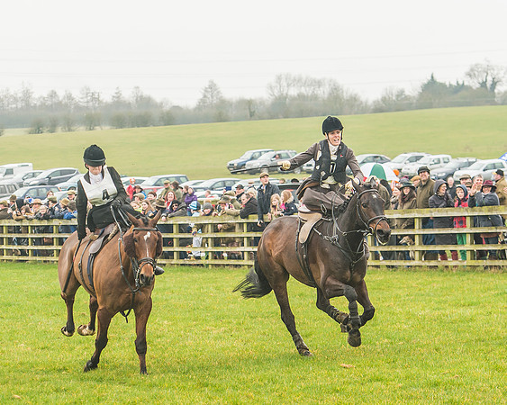 Side Saddle Dash -190