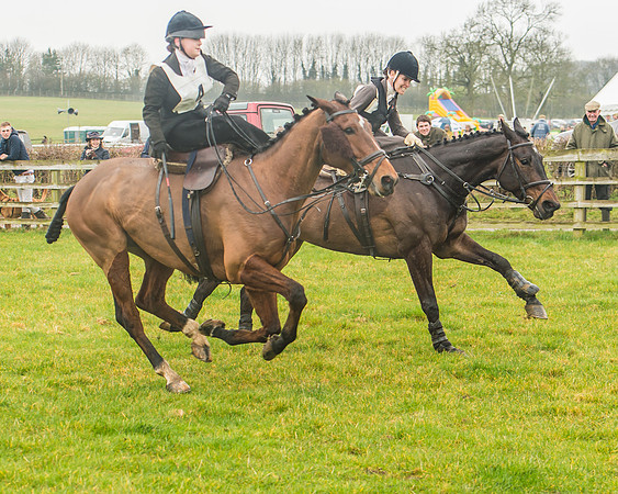 Side Saddle Dash -196