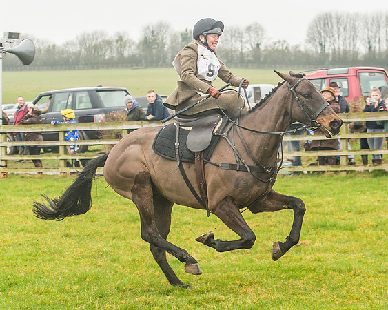Side Saddle Dash -202