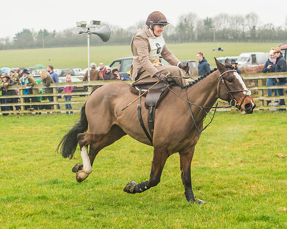 Side Saddle Dash -210