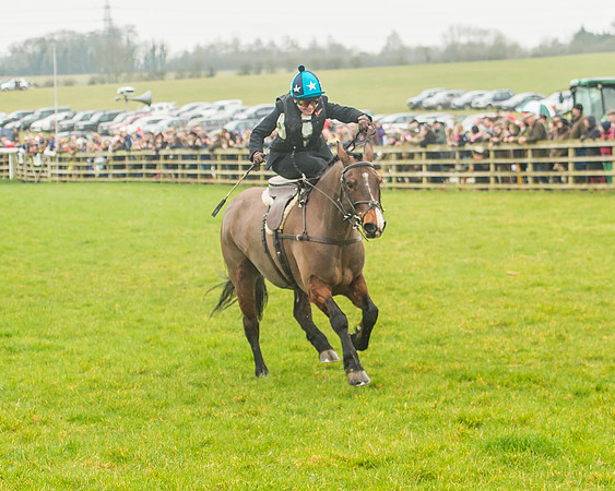 Side Saddle Dash -213