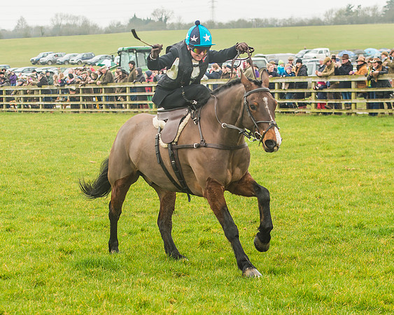 Side Saddle Dash -215