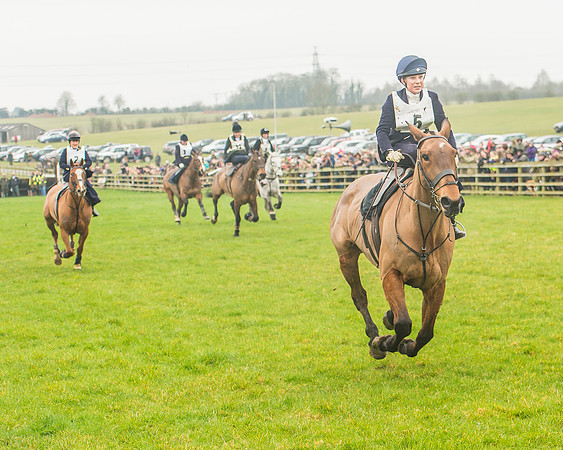 Side Saddle Dash -218