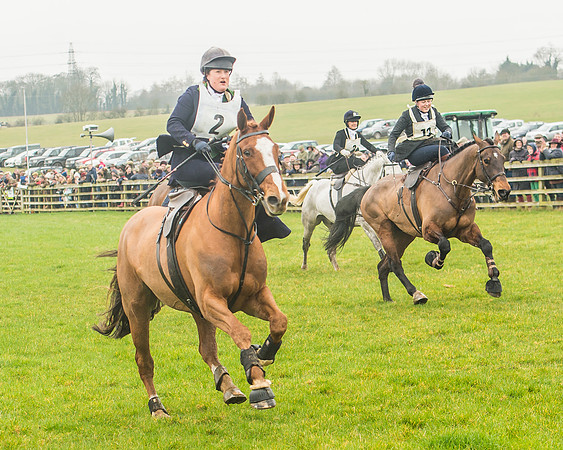 Side Saddle Dash -224
