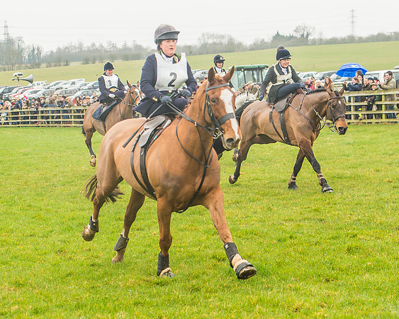 Side Saddle Dash -226