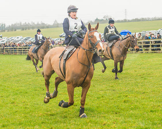 Side Saddle Dash -227