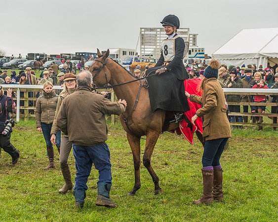 Side Saddle Dash -293