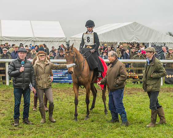Side Saddle Dash -294
