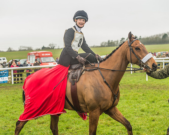 Side Saddle Dash -310